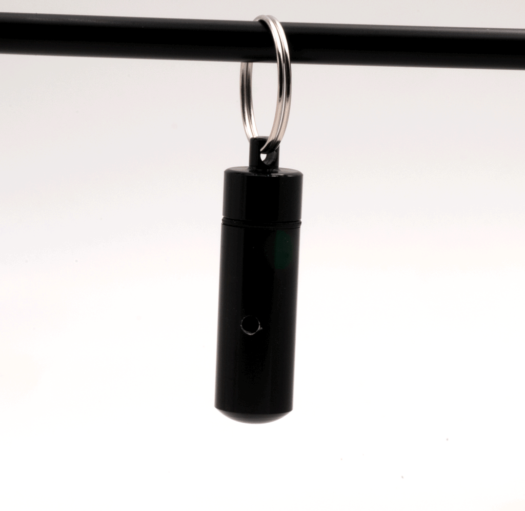 Metall-hänge (small) - svart